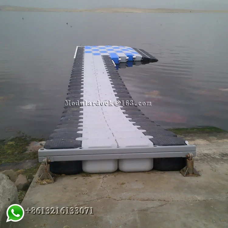 China pontoon bridge