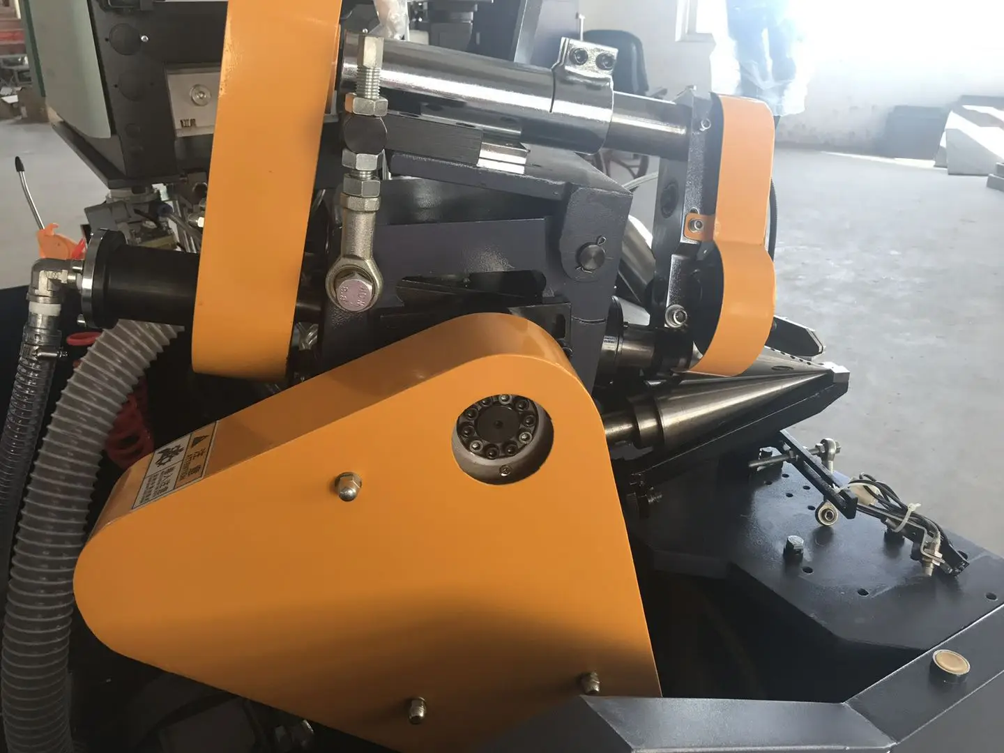 china manufacturer paper cone sleeve making machine for ice cream cone forming