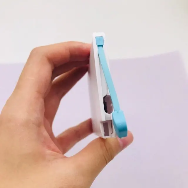 Custom logo credit card power bank, mini power bank 2500mah Mobile Power Supply h