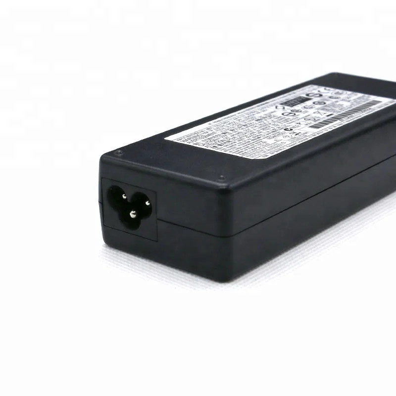 Genuine CF-AA5713A2E 15.6V 7.05A AC Power Adapter For Panasonic TOUGHBOOK CF-31 CF-52 CF-53 CF-AA5713A M1 CF-AA5713A Charger