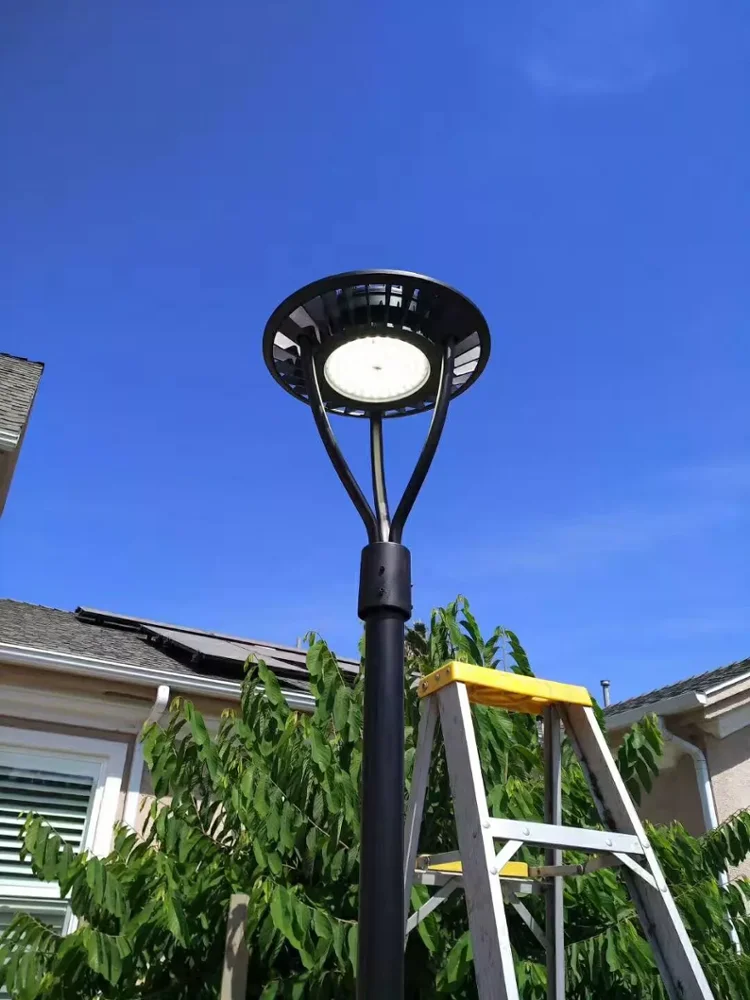 
ETL Listed Outdoor Led Garden Pole Area Light Fixtures IP65 60W 100W 150W Led Post Top Light 