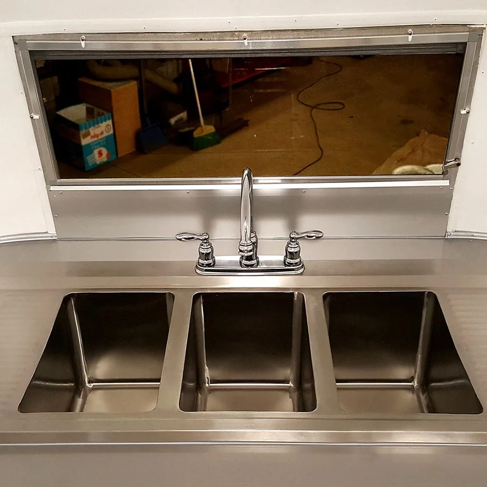 Europe standard airstream food truck equipment churros food trailer for sale