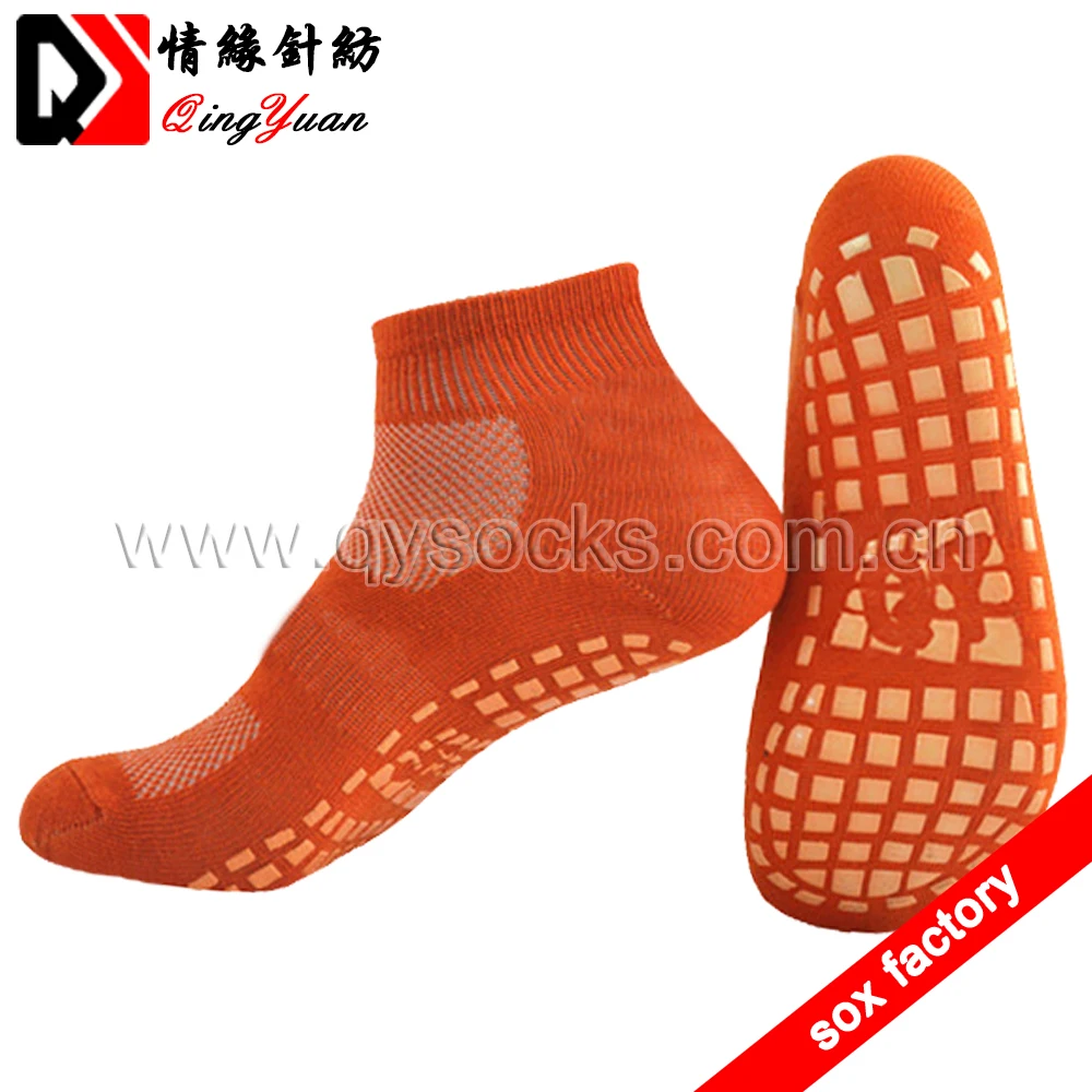 Customized anti slip trampoline grip kids ankle socks