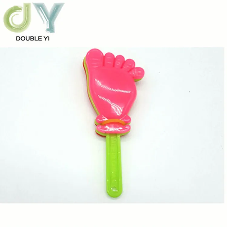 Mini cartoon foot shape plastic clapper toy for wholesale