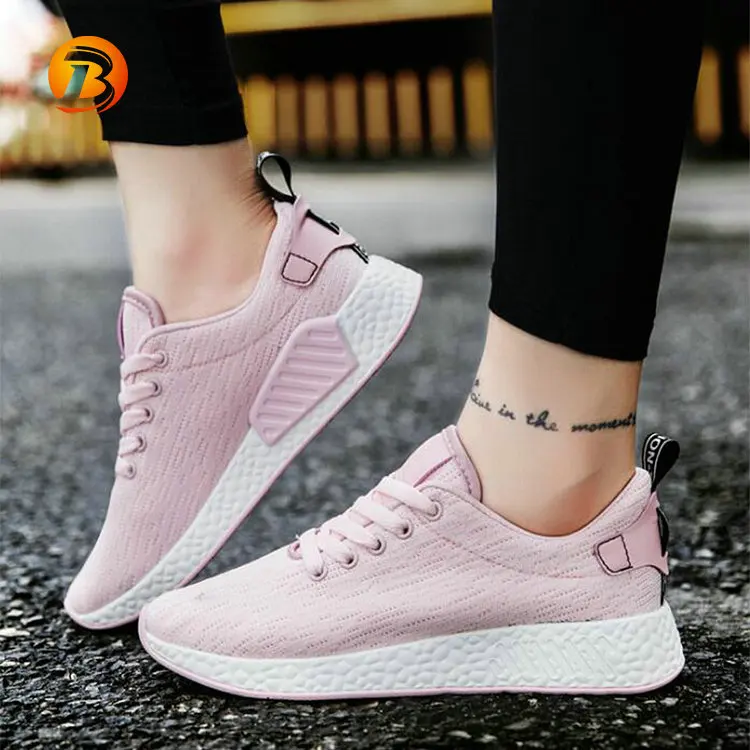 Осень легкие кроссовки фирменных прочный мягкие туфли на плоской подошве для отдыха для девочек уличная спортивная обувь