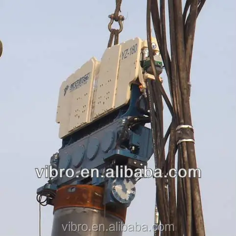 Hydraulic pile driver for clined pile