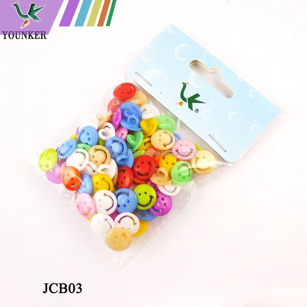 Multicolor round smile face plastic buttons custom sewing round buttons