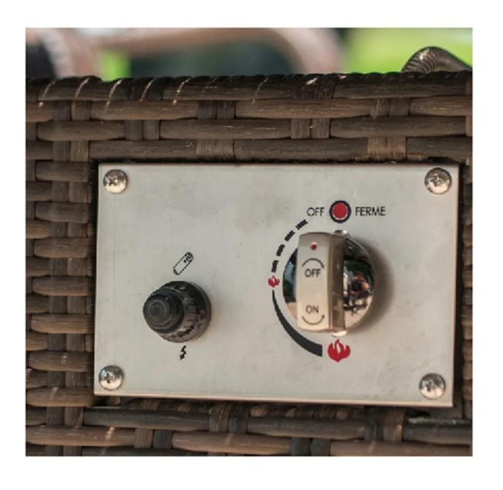 2020 Morden Living Hot Sells Modern Outdoor Rattan Furniture Gas Fire Pit Dining Sofa Set