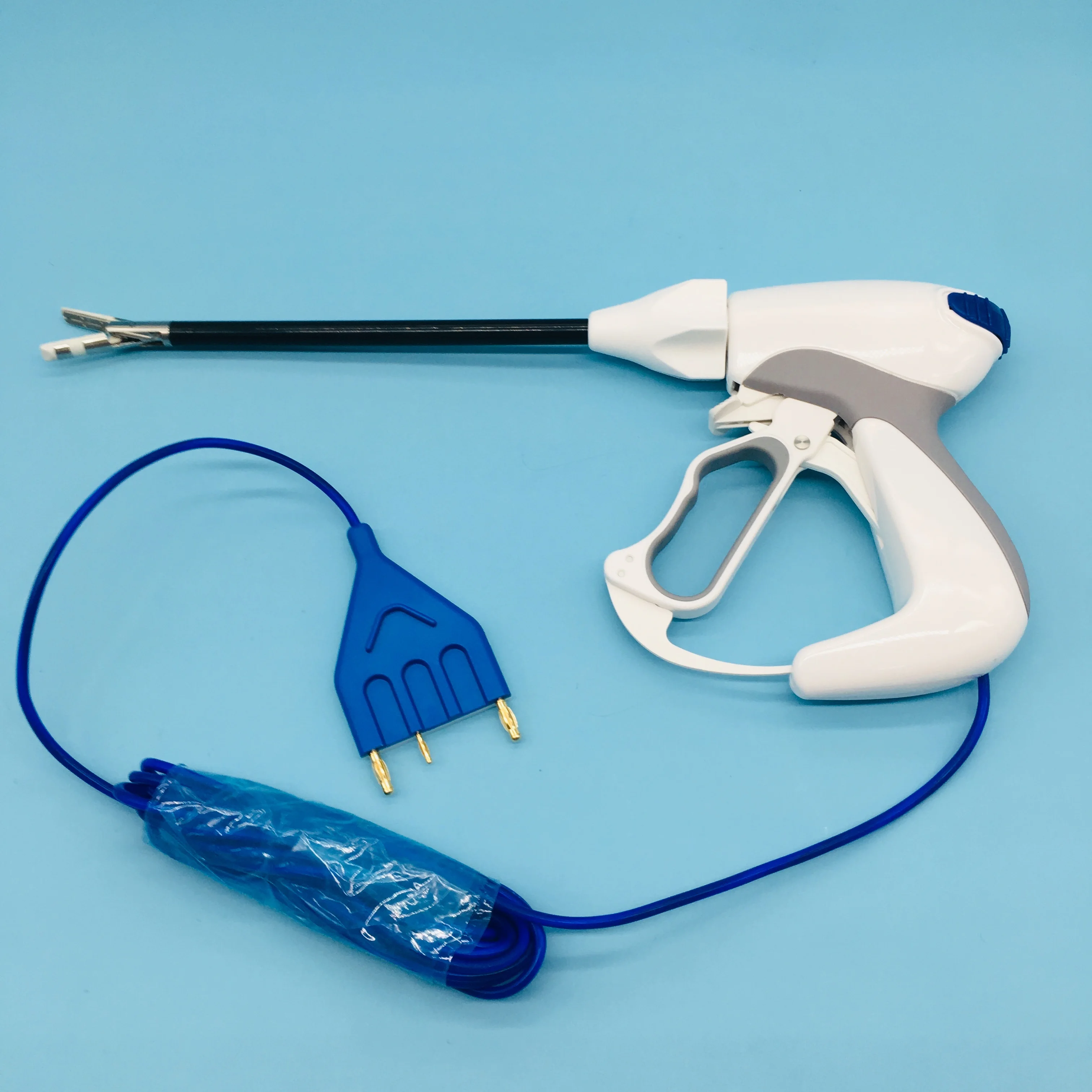 Vascular  laparoscopic bipolar forceps electrosurgical coagulator