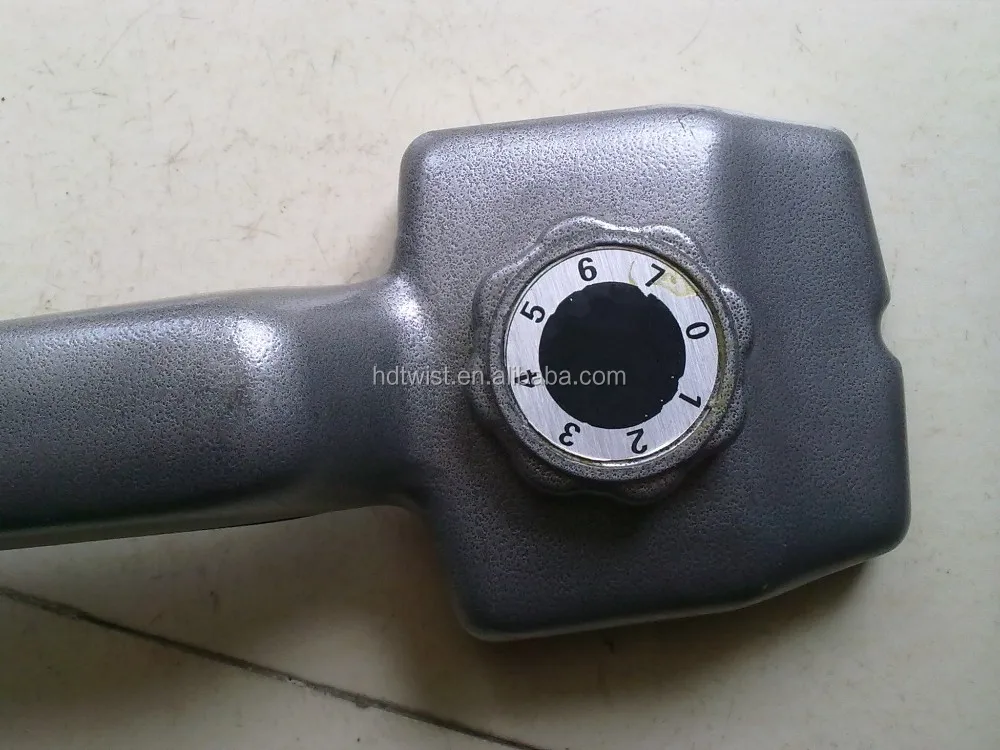 flexible knee kicker for carpet installation