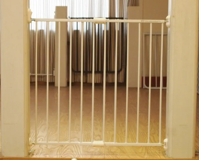 Other baby supplies stairs barrier baby door gate Metal baby safety gate child safety gates