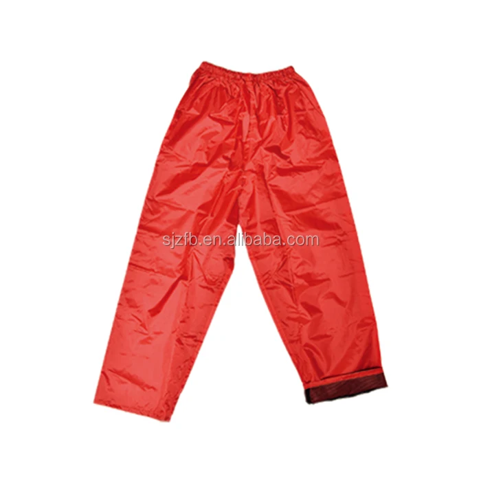 Good quality polyester coated pvc hood rainsuit with reflective tape, waterproof suit