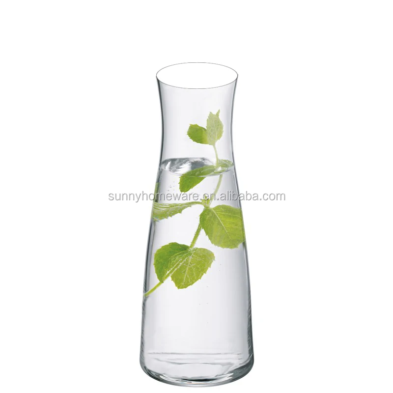 Pyrex glass water carafe