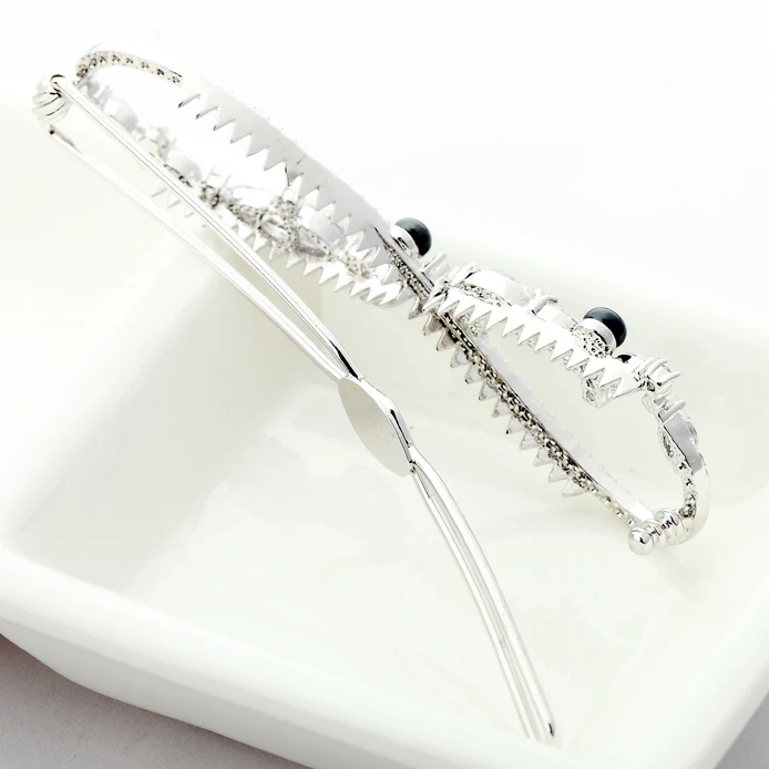 LUOTEEMI Fashion New Luxury Cubic Zircon CZ Wedding Bridal Hair Accessories Jewelry Fancy Black Natural Pearl Hair Pins