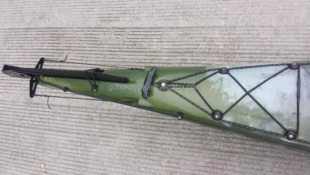 plastic rubber pedal kayak rowing boat with sprey deck