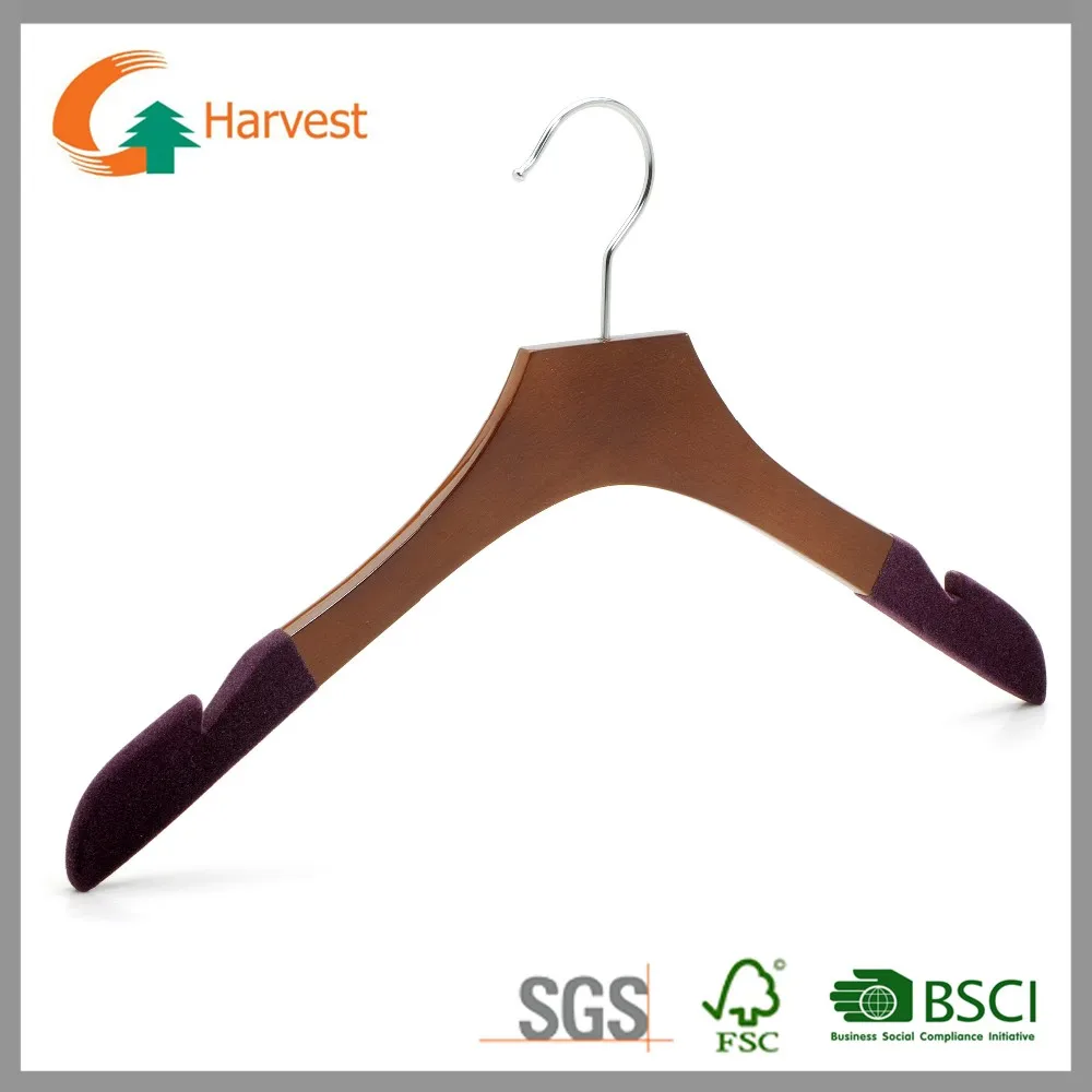 Заводская цена, вешалка для пальто из черного/орехового дерева с бархатным покрытием на плече