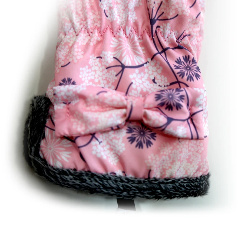 
Winter touch screen Compatible Tech Gloves 