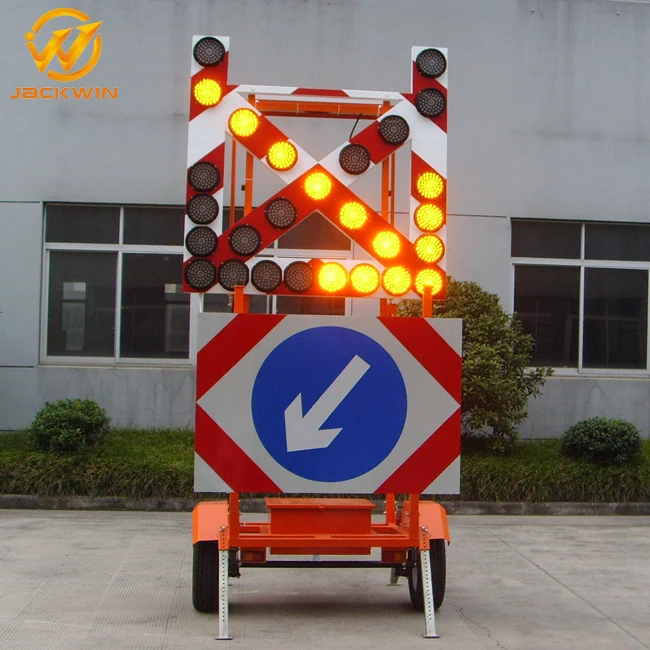 Wuhan Hubei Supplier Mobile Solar Arrow Trailer for Road Works