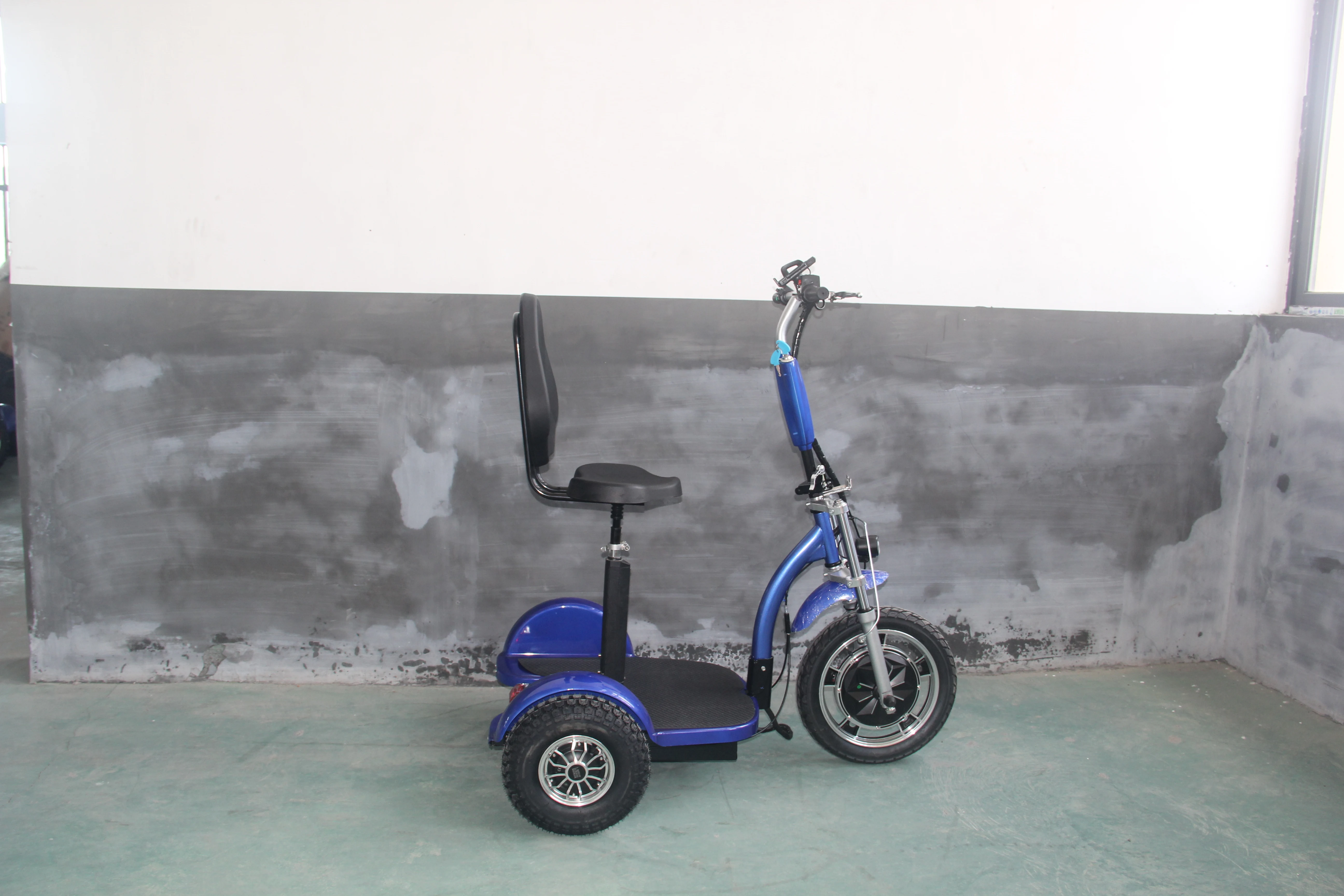new 3 wheel golf 1000w rear wheel drive 2x500w motor scooter