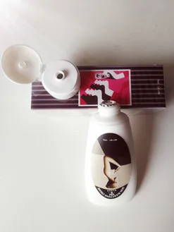 Фирменный отбеливающий лосьон для черной кожи и тела, крепкий отбеливающий крем для кожи