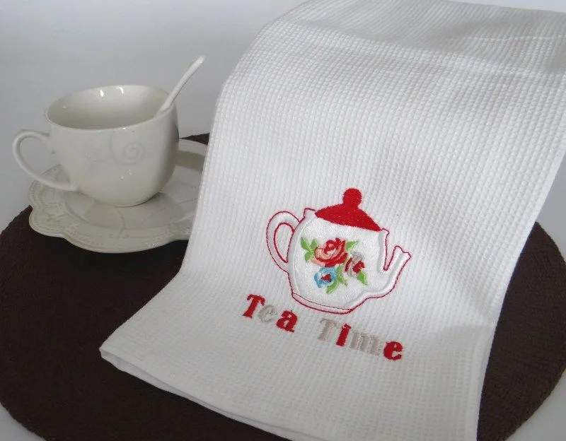 High Quality Custom White Waffle Embroidery Hotel Kitchen Towel Table Napkin