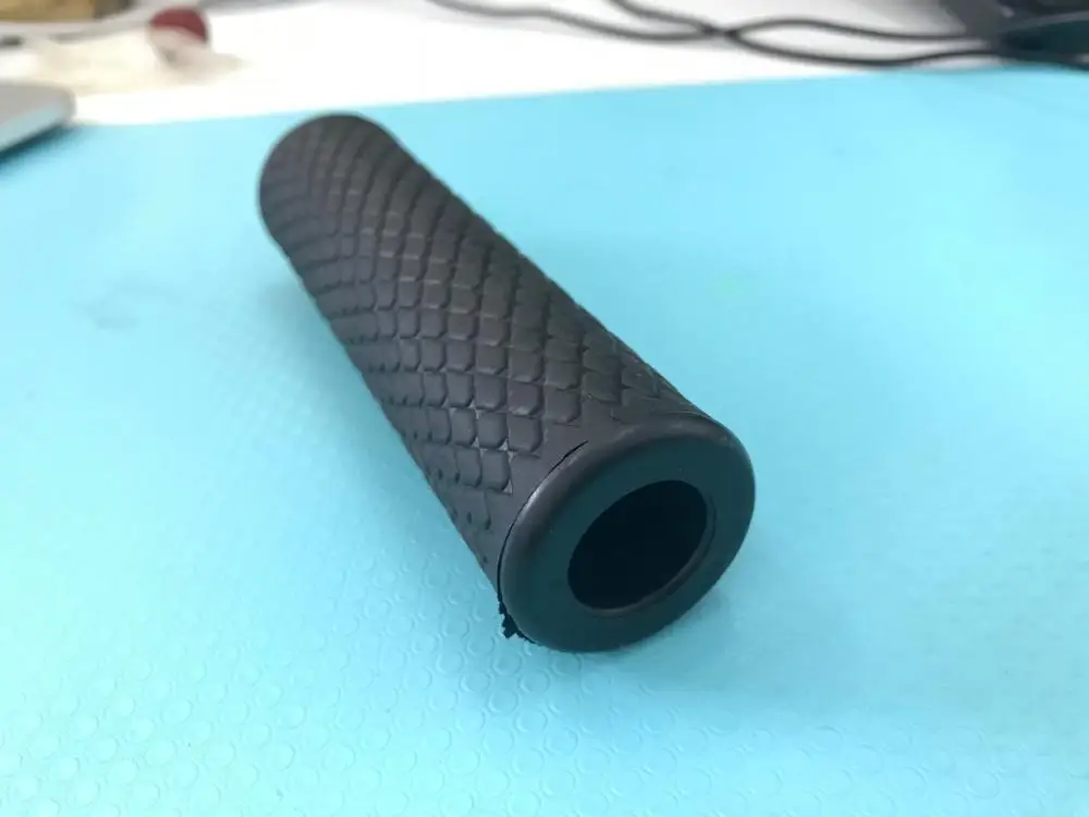 
Professional Rubber Handle Grip Oem Custom Tpr Pp Material Rubber Handle Grip 