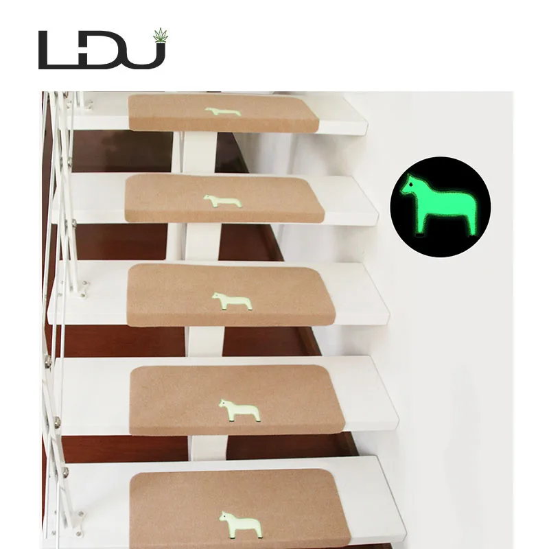 Keep Warm And Prevent Noise, Strong Self-adhesion and Anti-slip Bottom Stair Mat