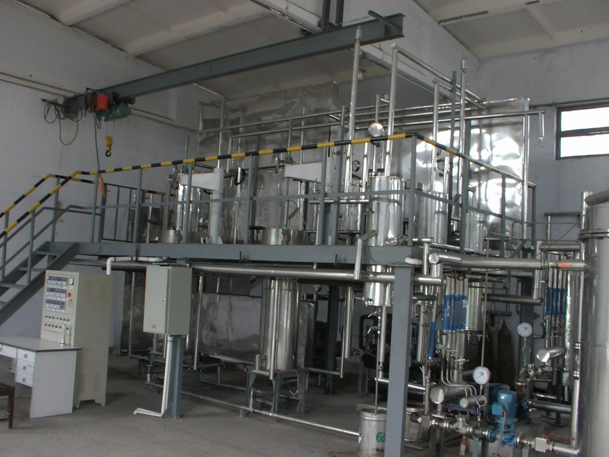 High quality and best price cbd oil supercritical co2 fluid extraction equipment