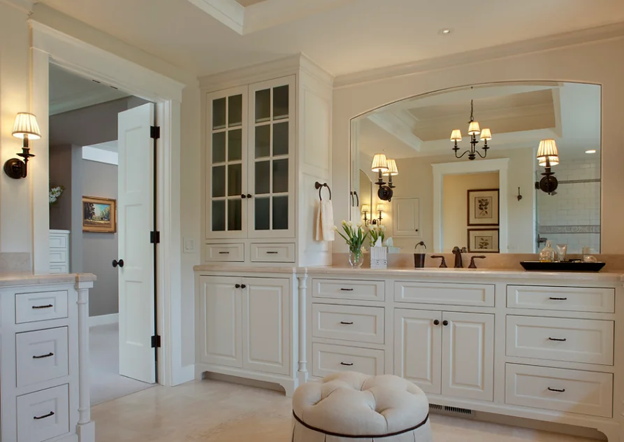 modern White shaker luxury solid wood double  Skirt bathtub used  bathroom cabinet