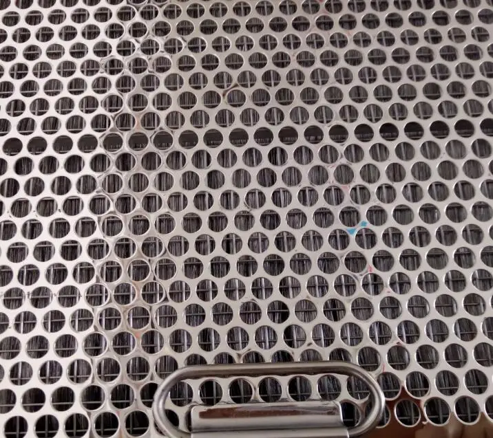 
 Удаление масляного дыма полностью металлической пластины фильтра  