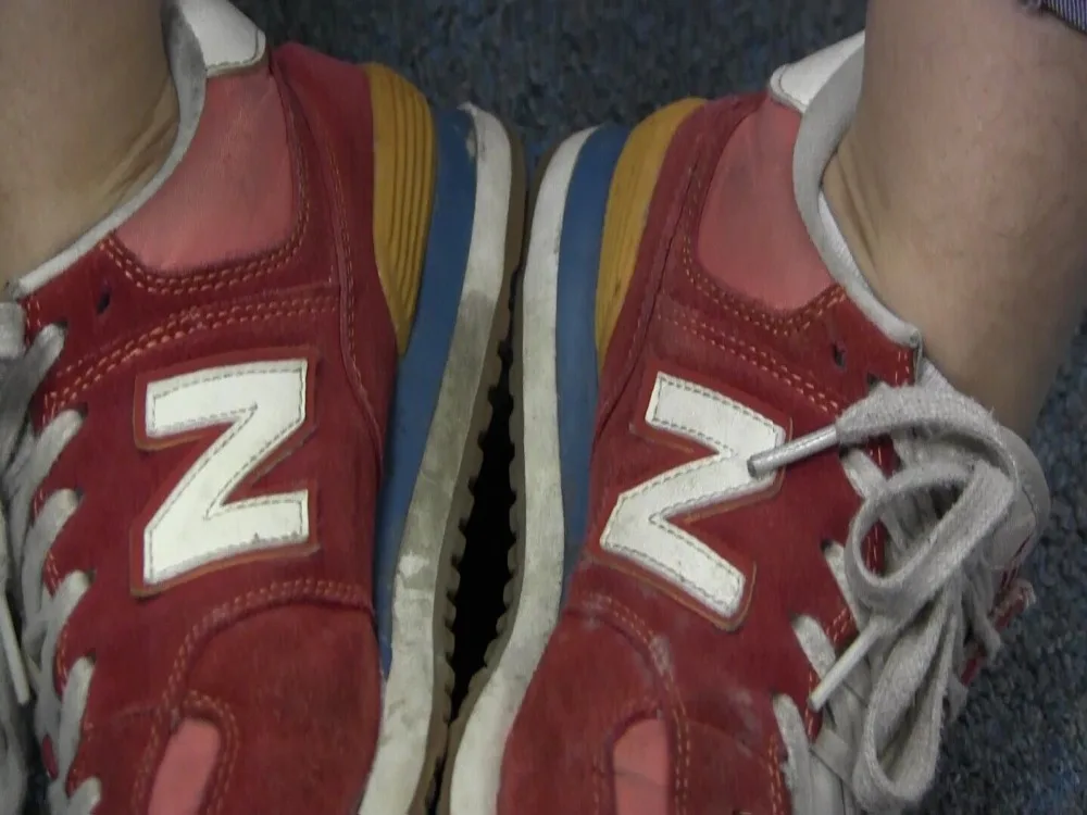 Aeropak sneaker cleaner foam spray for shoes clean