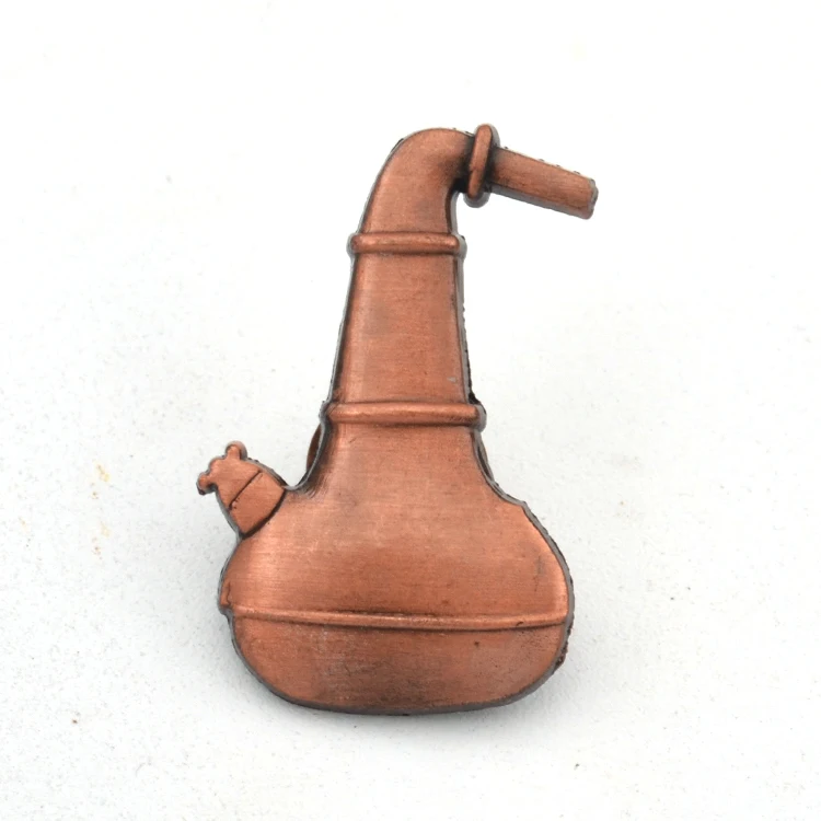 Customized Antique Tobacco Pipe Shape Lapel Pin Copper UV Offset and Gravure Printing for Business Gifts