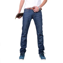 New Arrival Mens Designer Jeans Luxury Classic Slim Fit Casual Jeans Pant Men Fashion Straight Denim Biker Jeans Men Pants