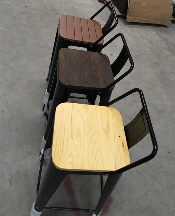 Hot Sale High Quality Modern Designs Furniture Metal Bar Chair with Low back