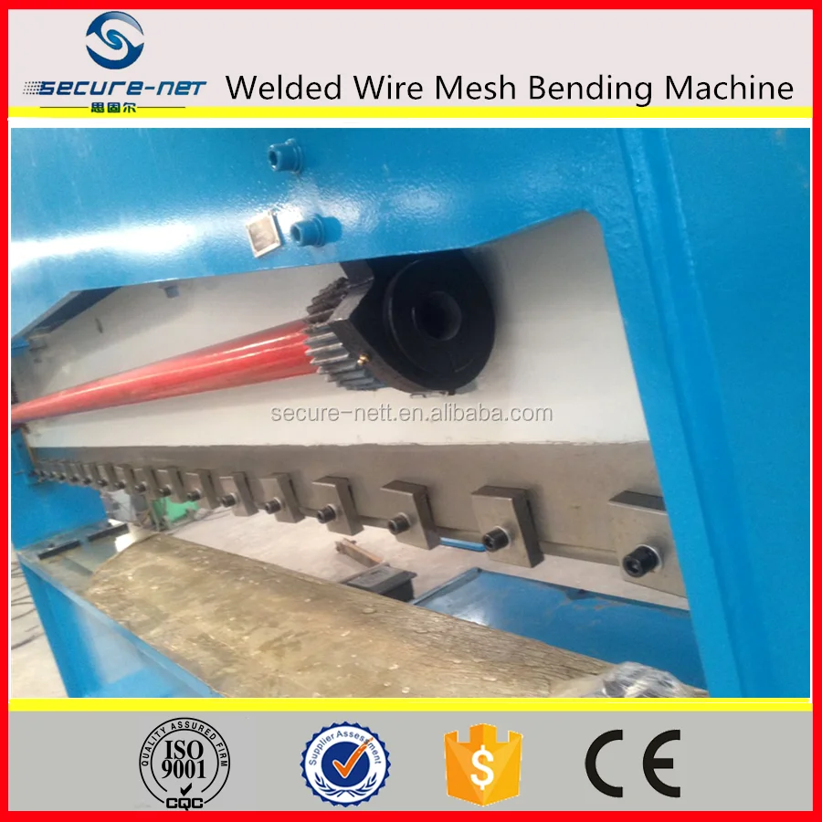 Welded mesh fence bending machine