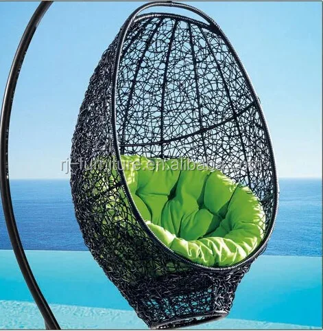 2013 New arrival synthetic rattan swing chair/wicker egg chair/rattan hanging chair with steel frame