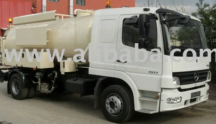  Грузовик для вакуумной очистки сточных вод
