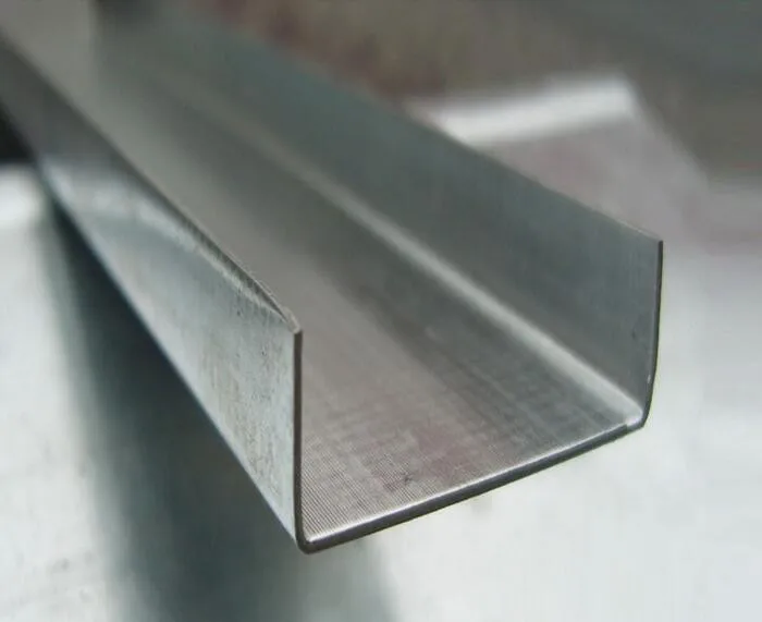 Construction Building material Z C W L Channel section steel metal roofing purlin /profile low price