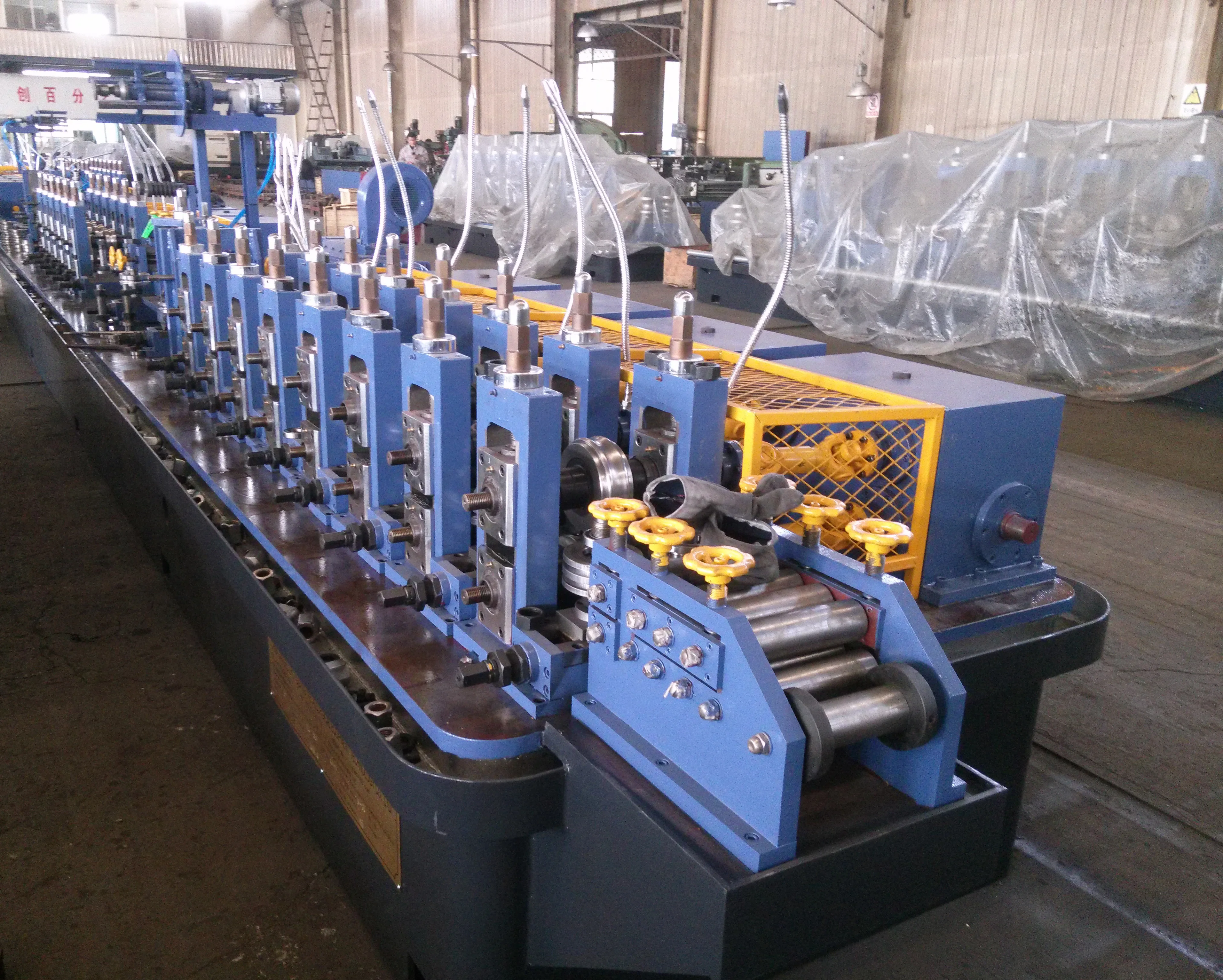 High precision blue erw pipe milling machine/pipe mill production line