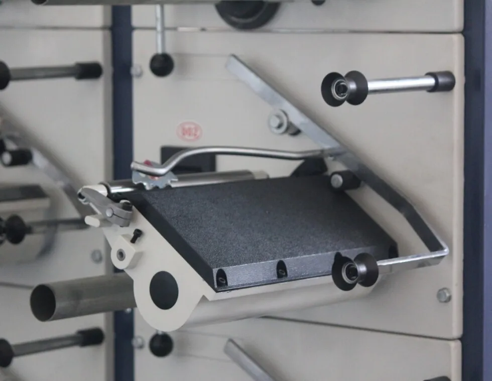 
High-speed winding machine 