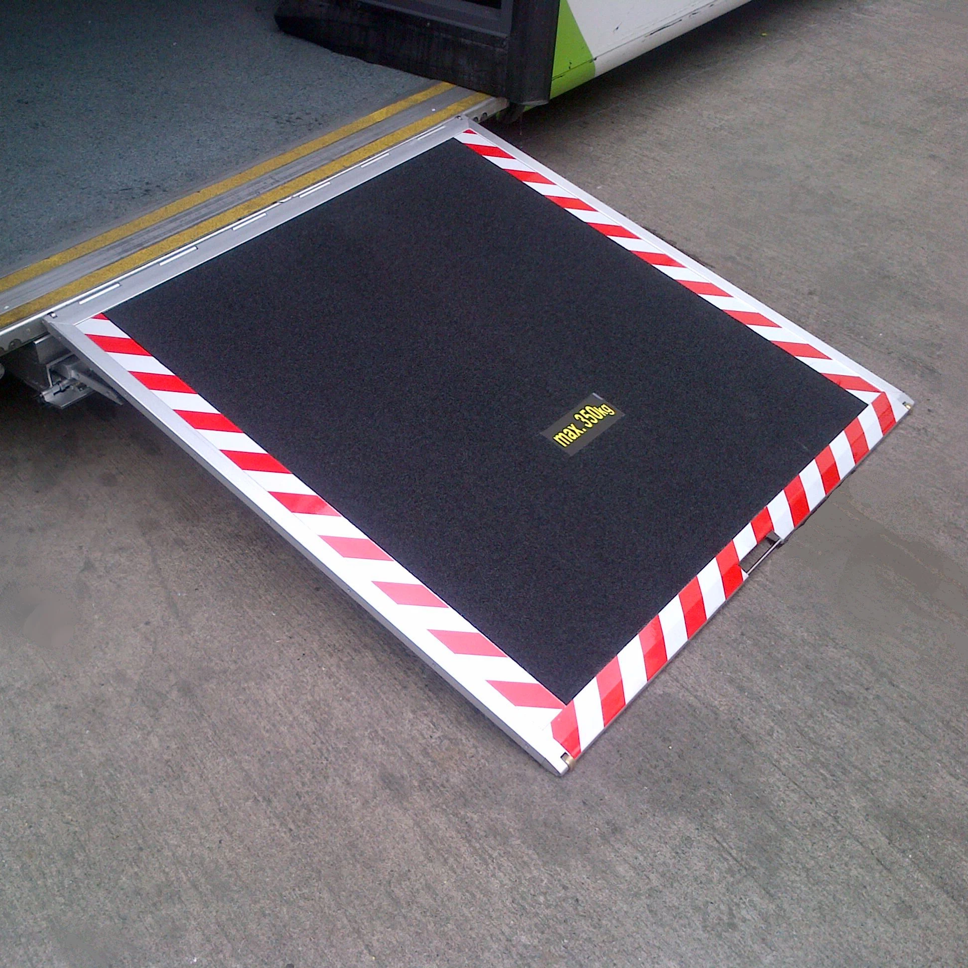 CE EMARK certified aluminum electric wheelchair ramp for bus with 350kg loading capacity
