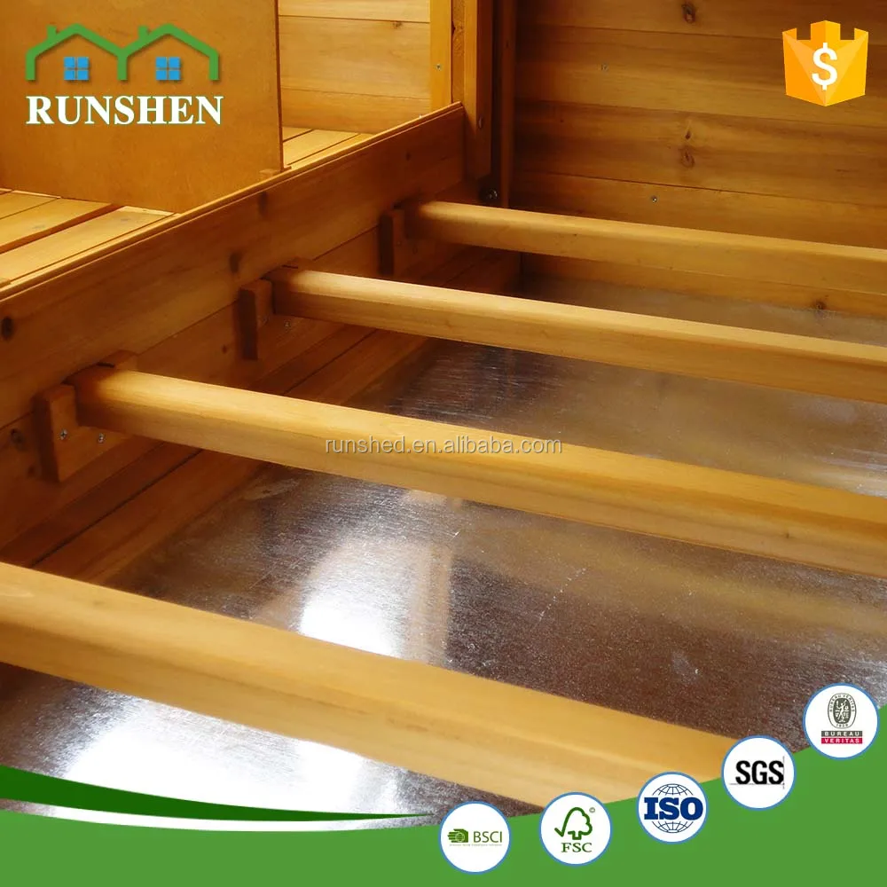 Chicken Coop Galvanized Wire Mesh Wooden chicken House Heater