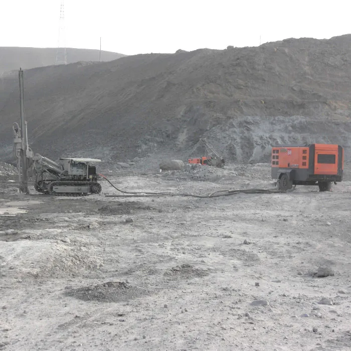 Soilmec rotary pneumatic rock drill rig used for mine probe drilling for sale