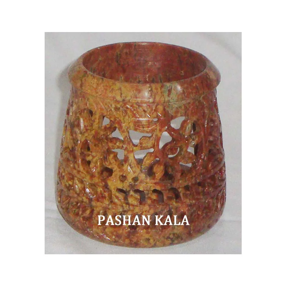 Beautiful Rounded Shape Natural Color Soapstone Handmade Aroma Oil Burner With Amazing Great Artwork For Buyers In Factory Price