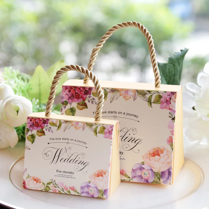 popular  wedding candy paper box with  small size and beautiful painting