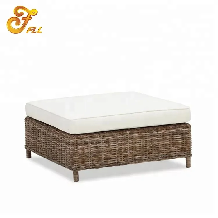 
rattan wicker dining table outdoor restaurant hotel furniture 