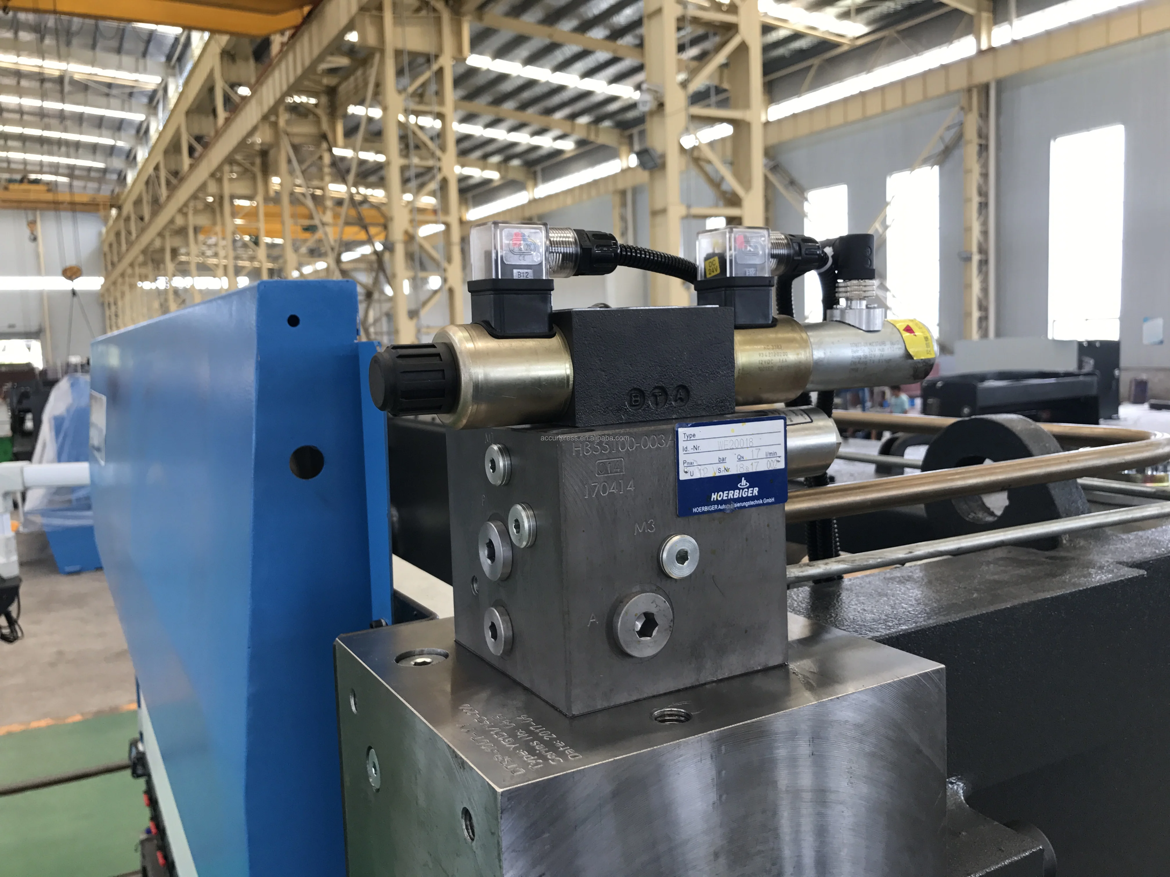 Accurl 4 axis DA58 system CNC 3200mm Euro Pro press brake