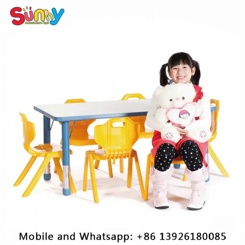 Пластиковые столы для детского сада, избыточная школьная мебель