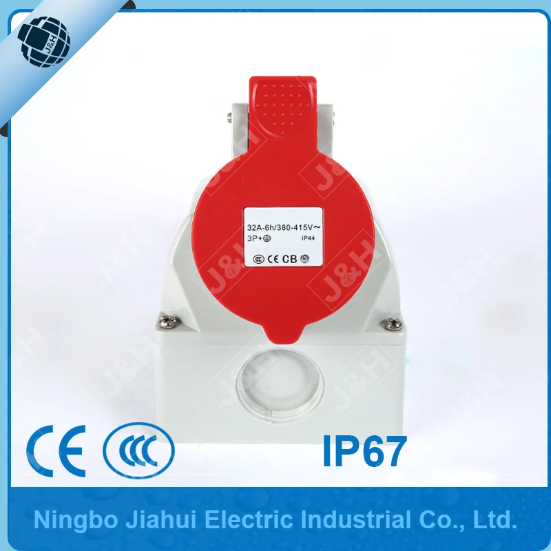 Factory 32A 4P IP44 Floor Socket PC 400V European Outdoor Socket Female Waterproof Industry Surface Mounted Socket