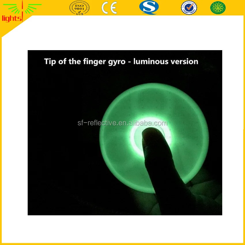 factory price glow in the dark finger spinning fidget spinner fidget 3 bearing toy top selling